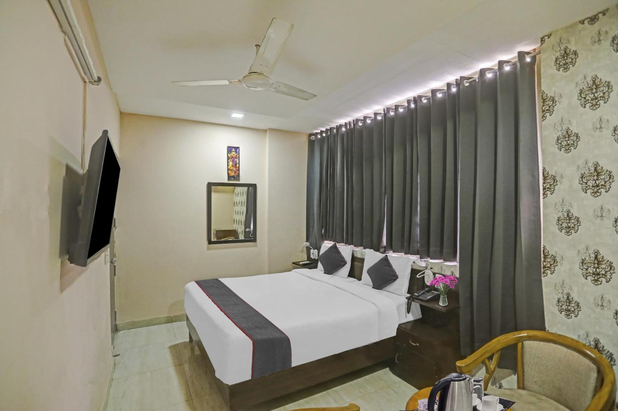 Hotel O Shivam Guest House 新德里 外观 照片